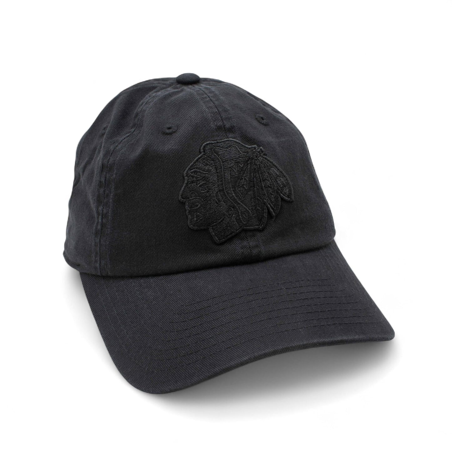 AMERICAN NEEDLE Chicago Blackhawks NHL Blue Line Tonal Adjustable Dad Cap (Black)
