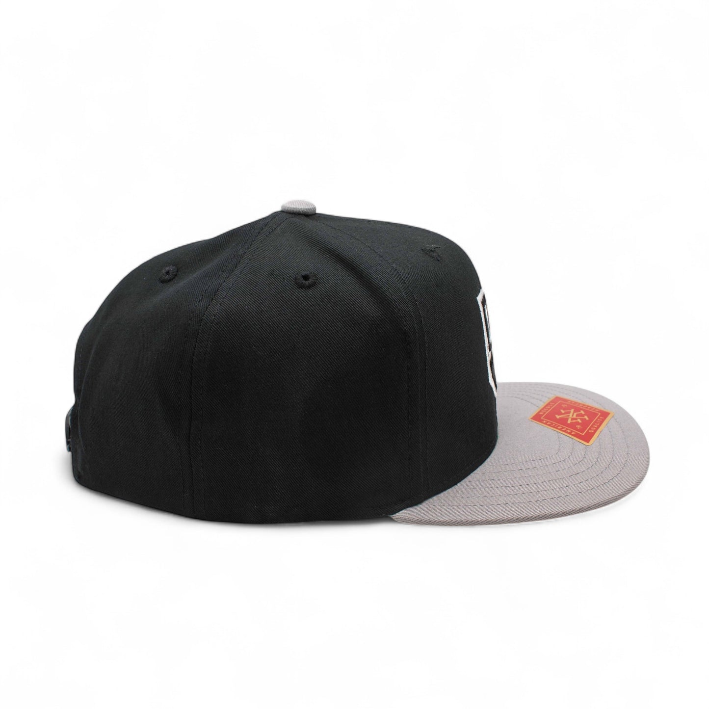 Los Angeles Kings Hat: Black/Grey Snapback Flat Bill | NHL Hats