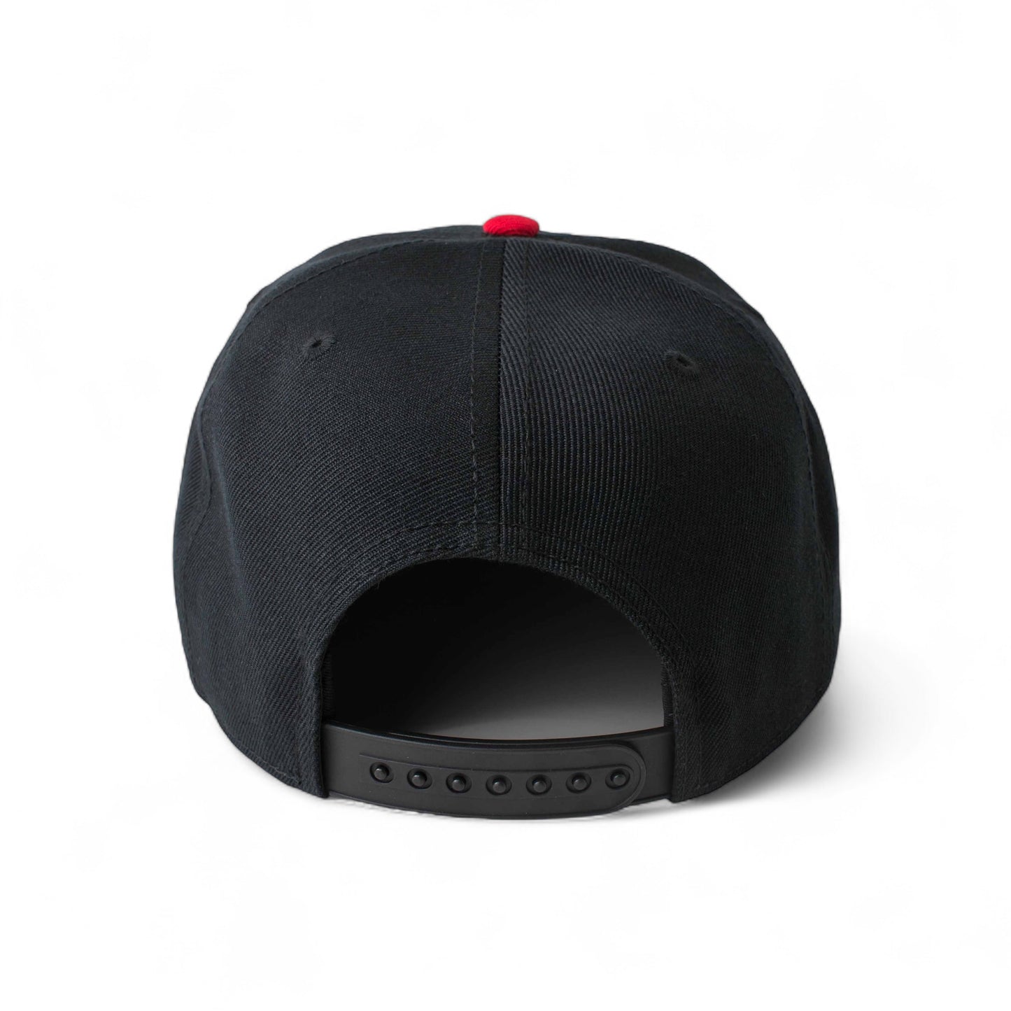 AMERICAN NEEDLE NHL 400 Series Flat Brim Cap (Adjustable, Detroit Red Wings)