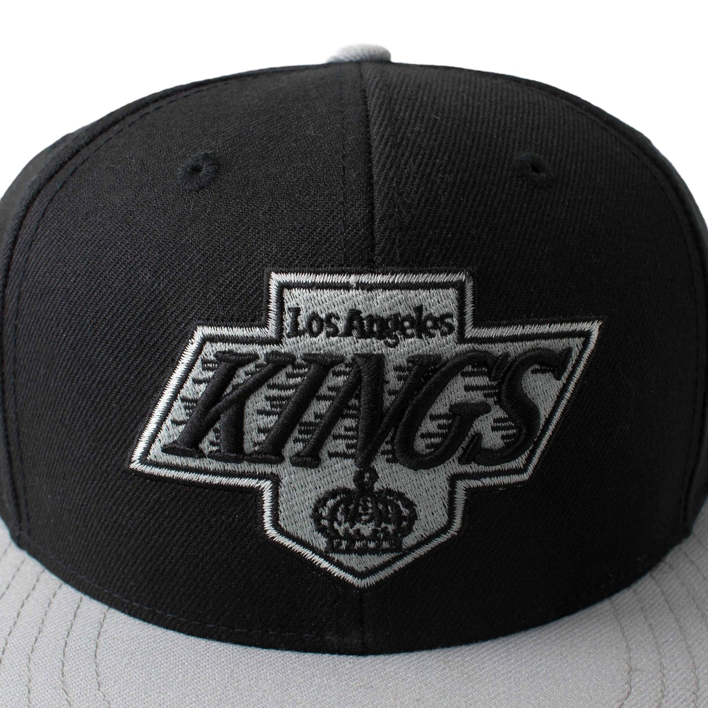 Los Angeles Kings Cap: Black/Silver Snapback Flat Bill Hat