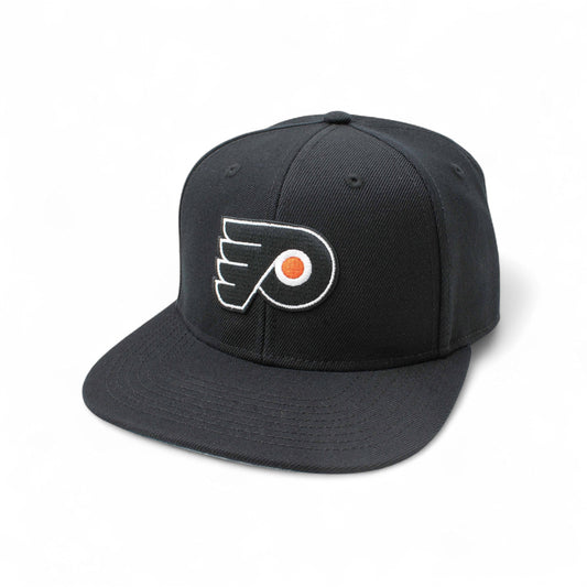 AMERICAN NEEDLE 400 Series NHL Team Hat, Philadelphia Flyers, All Black