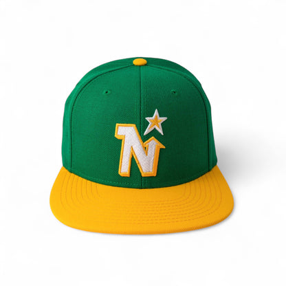 AMERICAN NEEDLE 400 Series NHL Team Hat, Minnesota North Stars, Kelly Green (‎400A1V-MNN)