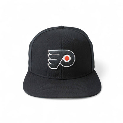 AMERICAN NEEDLE 400 Series NHL Team Hat, Philadelphia Flyers, All Black