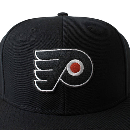 AMERICAN NEEDLE 400 Series NHL Team Hat, Philadelphia Flyers, All Black